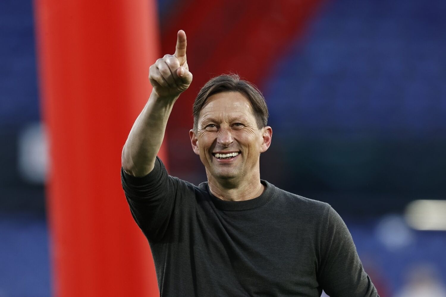 Roger Schmidt está perto de ser oficializado num destino surpreendente