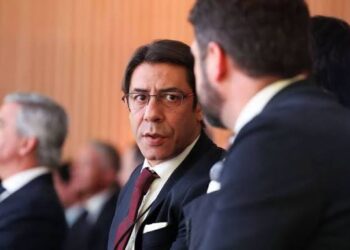 Benfica fecha novo treinador