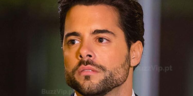 Ator Pedro Carvalho, ex-SIC, faz revelações inéditas sobre a sua esfera pessoal