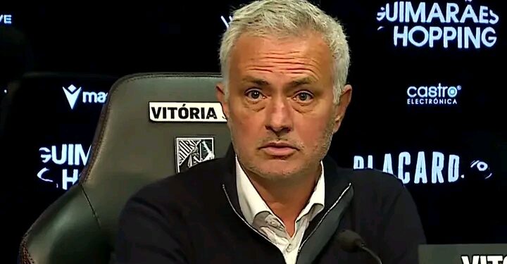 Mourinho não deixa Luís Pinto sem resposta: «Quando tinha a idade dele dizia mais parvoíces do que agora»