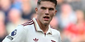 Viktor Gyokeres lesionou-se após marcar um golo e já é conhecida a gravidade